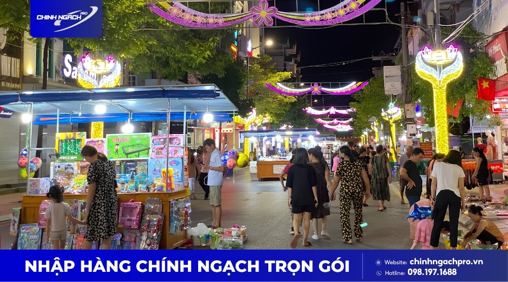Chợ Đêm Móng Cái đa dạng mặt hàng