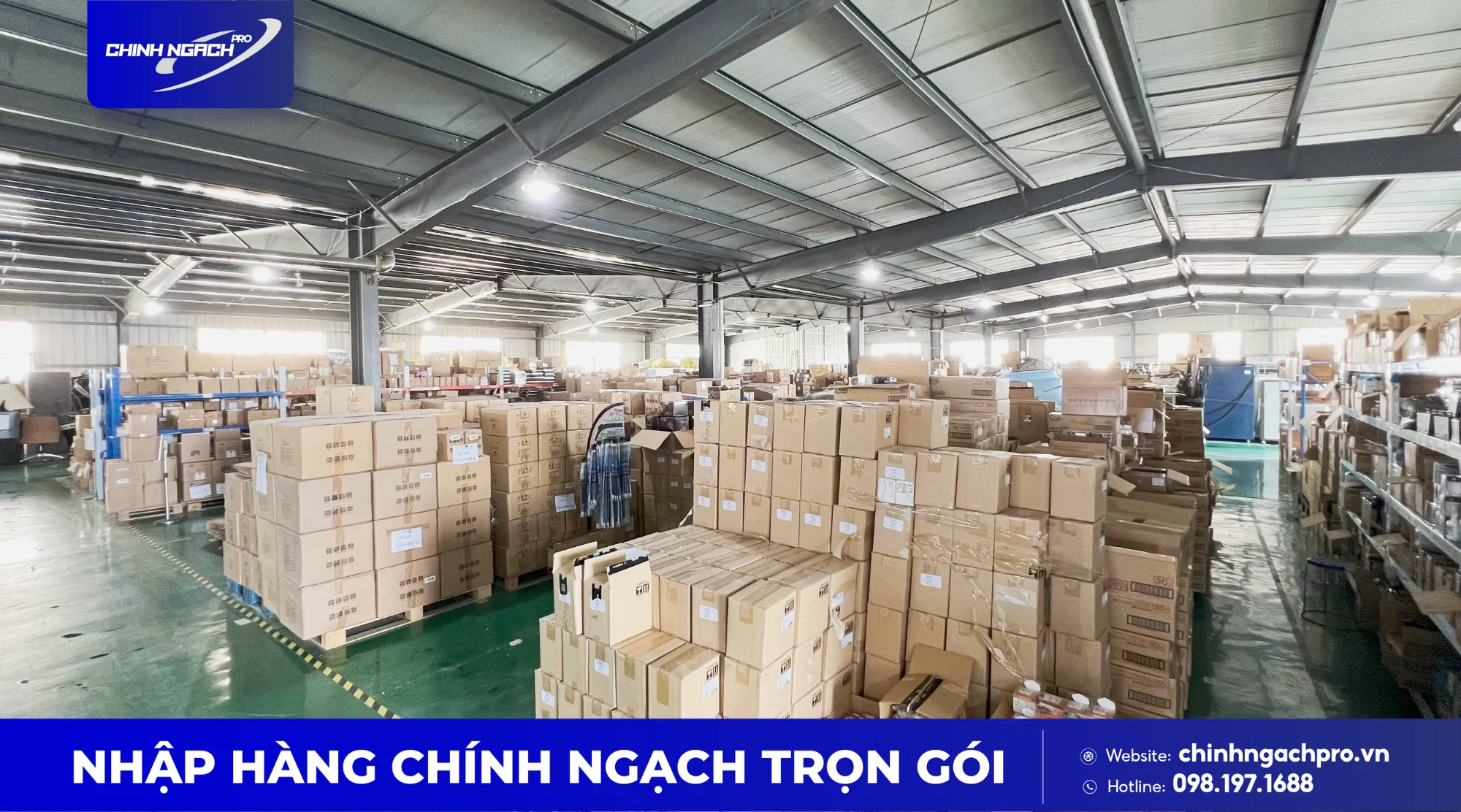Kho Nam Ninh là điểm tập kết và phân loại hàng trước khi vận chuyển về Việt Nam Kho Nam Ninh là điểm tập kết và phân loại hàng trước khi vận chuyển về Việt Nam