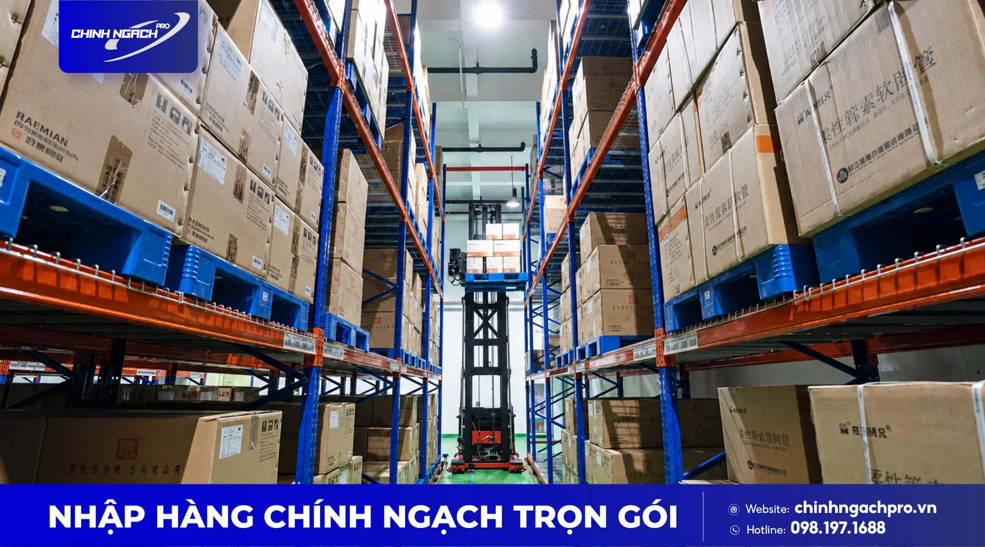 Hàng hoá được tập kết tại kho Thâm Quyến Hàng hoá được tập kết tại kho Thâm Quyến